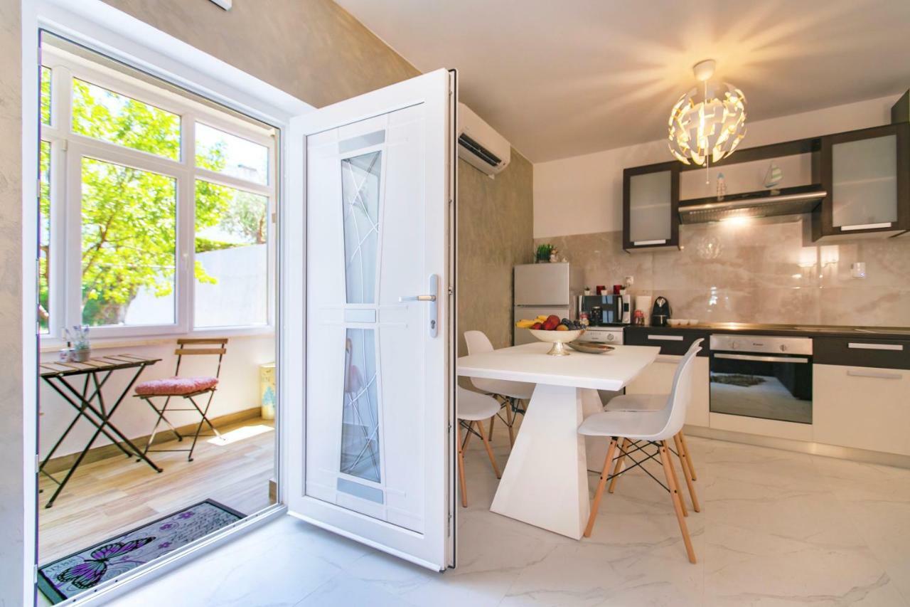 Ena Apartment Σπλιτ Εξωτερικό φωτογραφία
