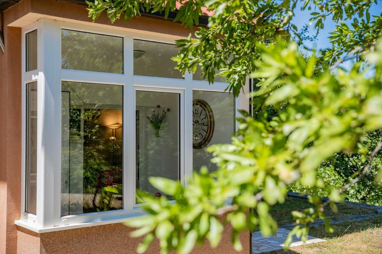 Ena Apartment Σπλιτ Εξωτερικό φωτογραφία